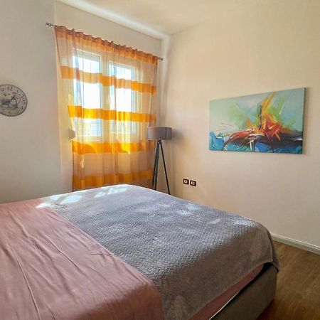 21° Bs Pazari City Center Comfort Tirana Exterior foto