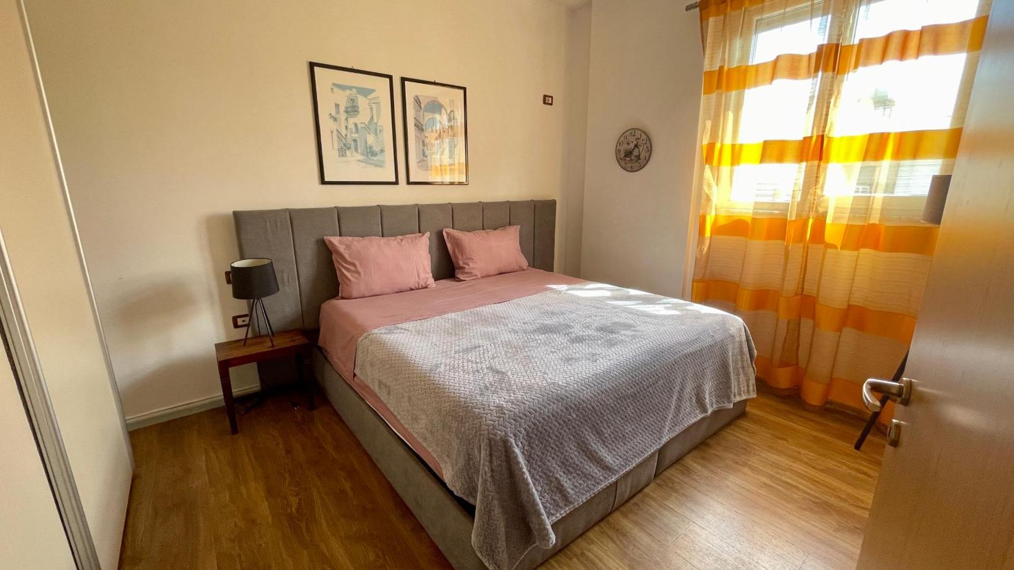 21° Bs Pazari City Center Comfort Tirana Exterior foto