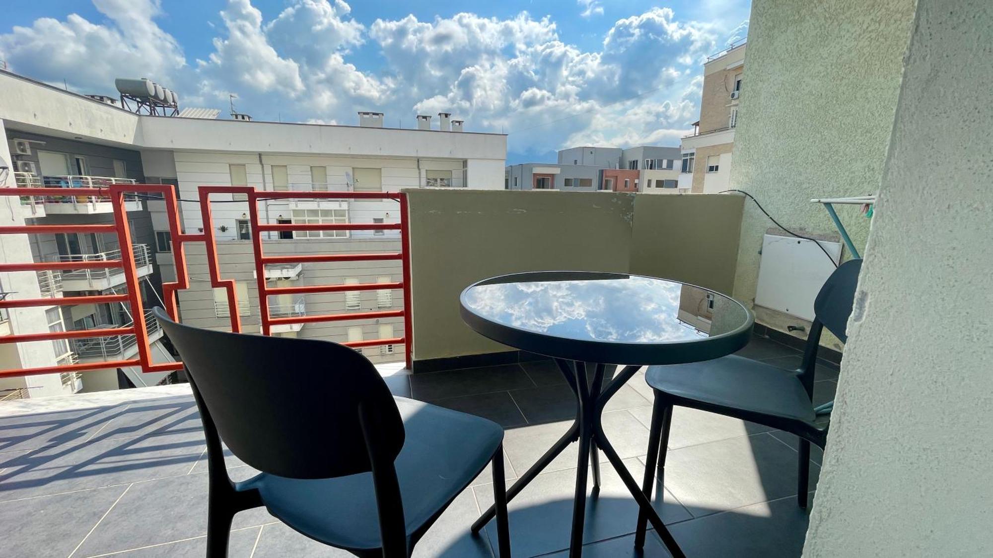 21° Bs Pazari City Center Comfort Tirana Exterior foto