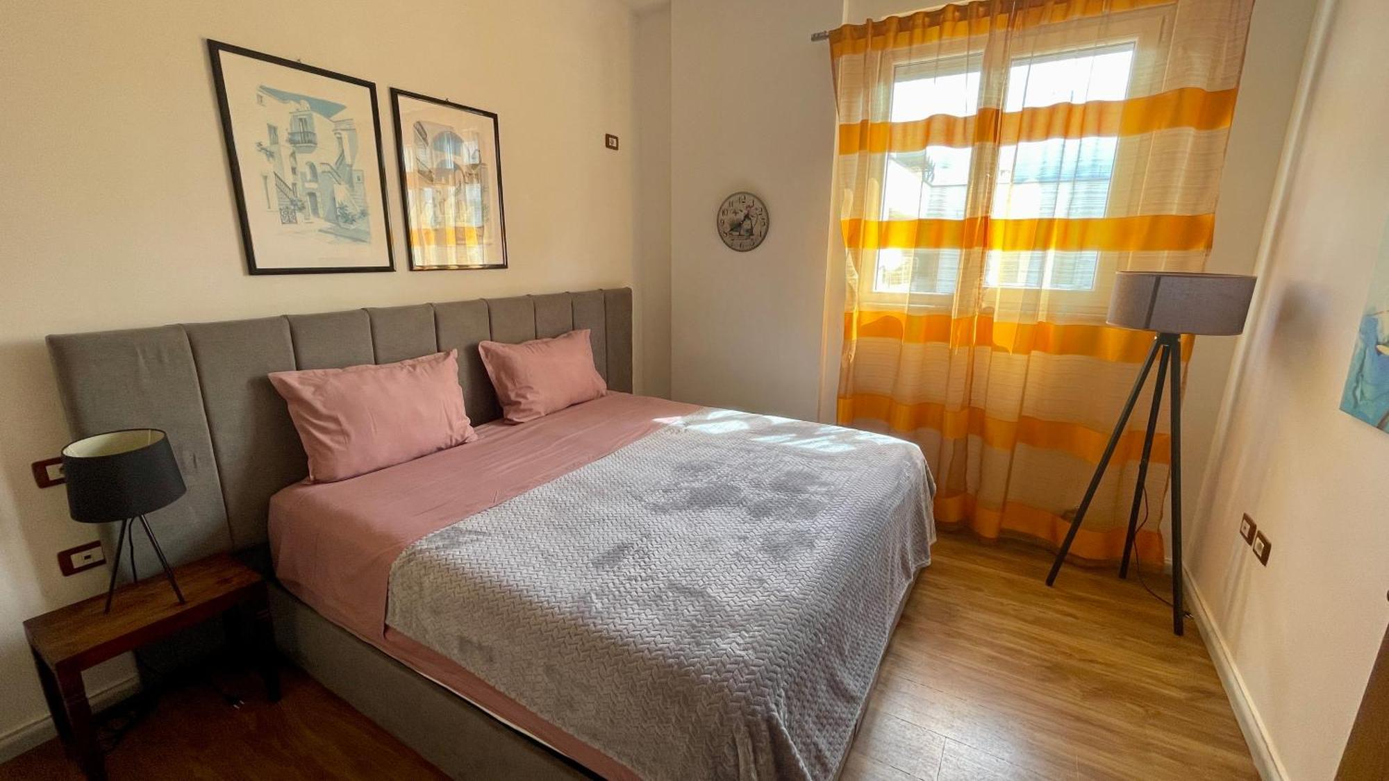 21° Bs Pazari City Center Comfort Tirana Exterior foto